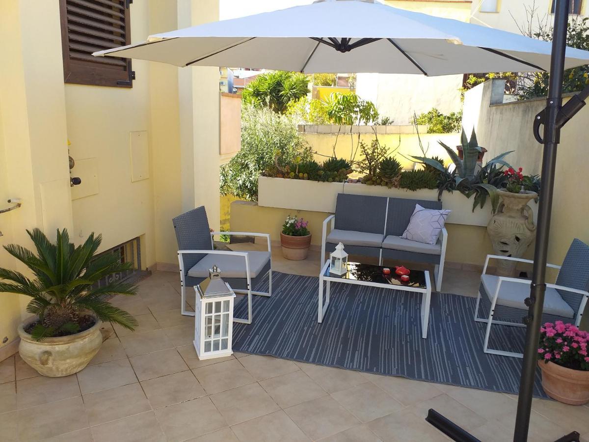 Exclusive Use Swimming Pool Available From June To September Cagliari Zewnętrze zdjęcie