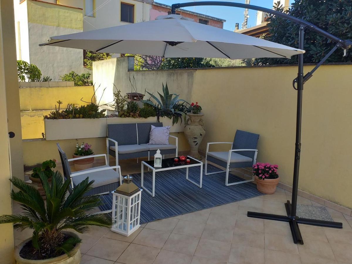 Exclusive Use Swimming Pool Available From June To September Cagliari Zewnętrze zdjęcie