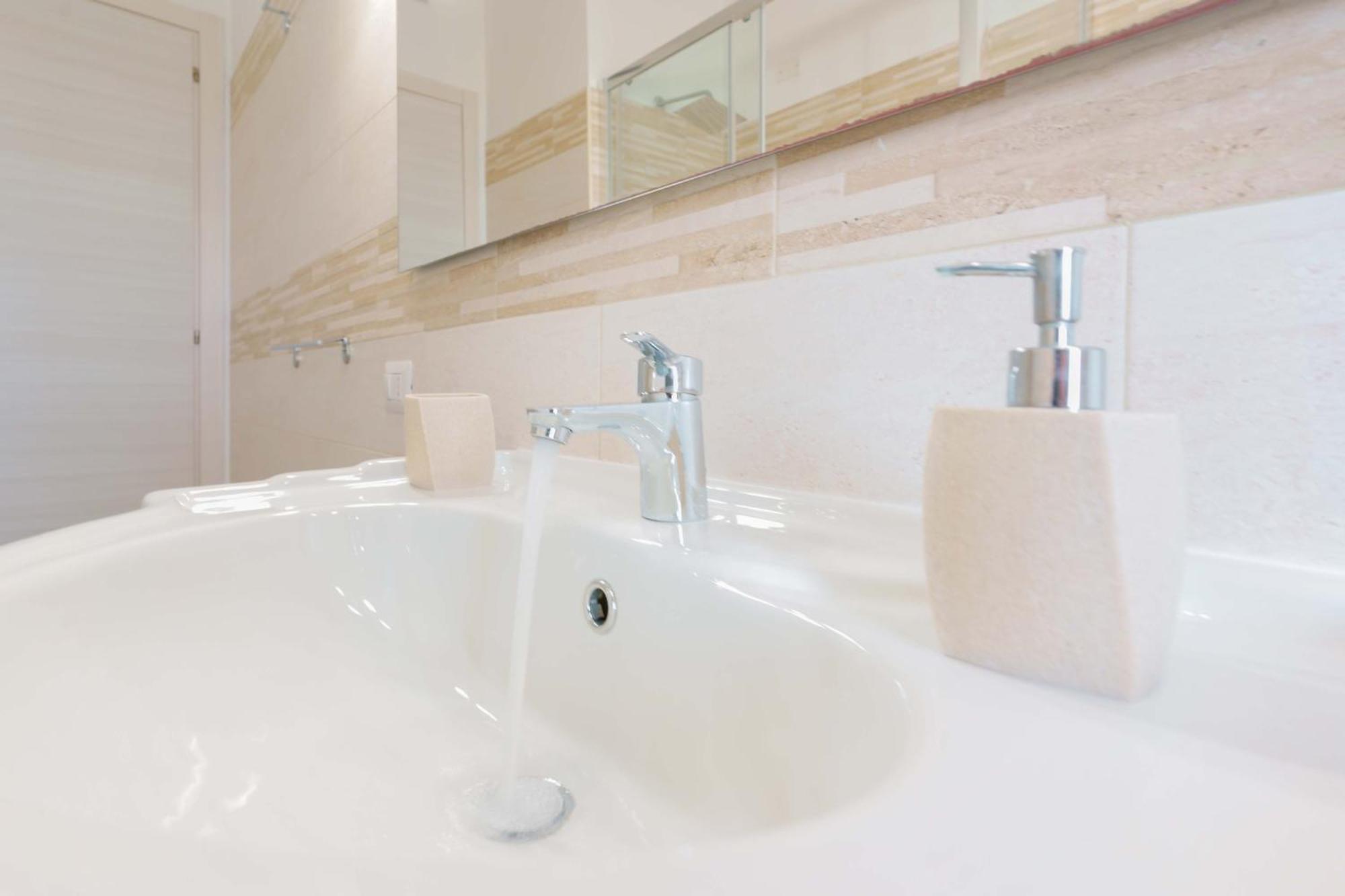 Exclusive Use Swimming Pool Available From June To September Cagliari Zewnętrze zdjęcie